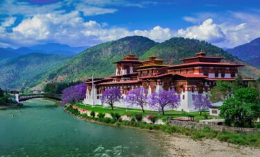 Experience Bhutan: Journey to the Land of Happiness
